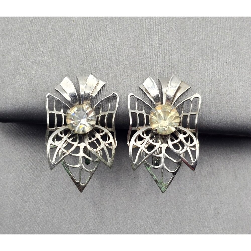 VTG Bugbee Niles Clear Rhinestone Filigree Bows Screw Back Earrings Silver Tone